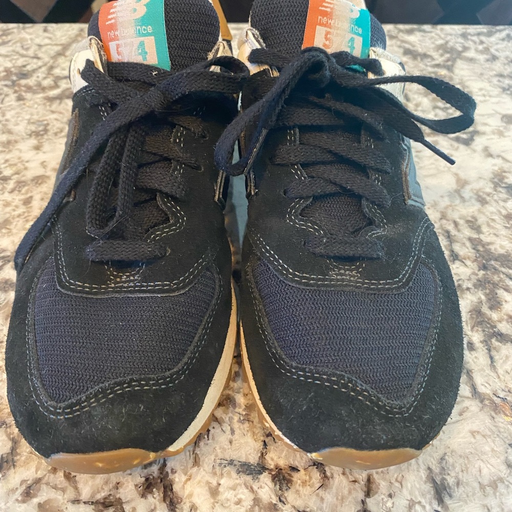 Women’s New Balance 574. Black Suede